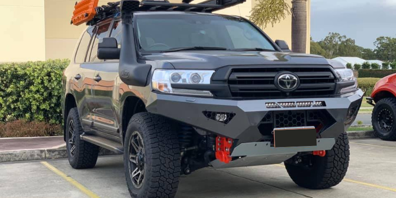 Predator Bull bar, Toyota Land Cruiser 200 Series, 2015- 2021