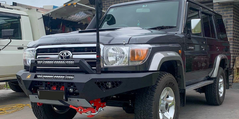 Predator Bull bar, Toyota Land Cruiser 76/78/79 seires 2007 on