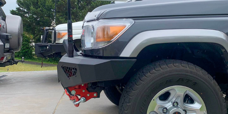 Predator Bull bar, Toyota Land Cruiser 76/78/79 seires 2007 on